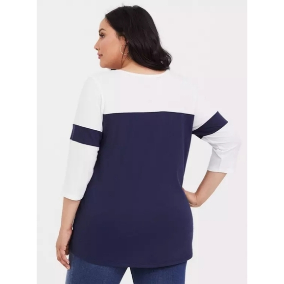 {Her Universe} Marvel Avengers Endgame Slim Fit Top - Picture 3 of 12